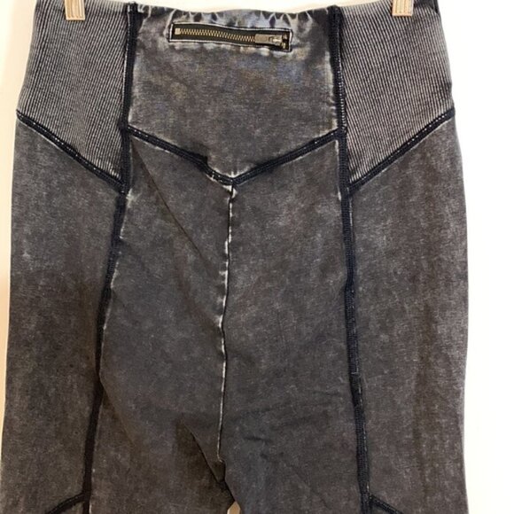 Free People Movement Windy river drop crotch pants Gray/black distressed size XS - Picture 6 of 9